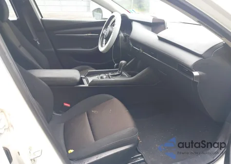 2021 Mazda Mazda3 2.5 S z USA, uszkodzony, nr VIN JM1BPAAL3M1313269